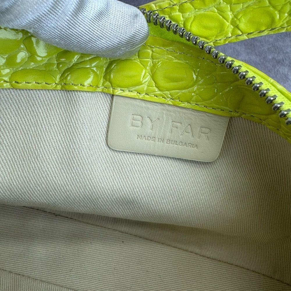 By Far Rachel Acid Green Croc-Embossed Women's Bag New - Picture 11 of 14